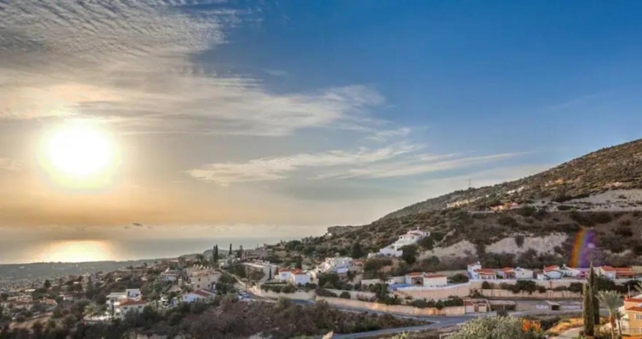 Panoramic Holidays Peyia Exterior photo